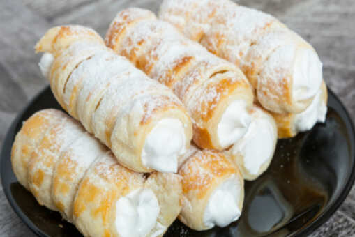 Venilla Cream Roll