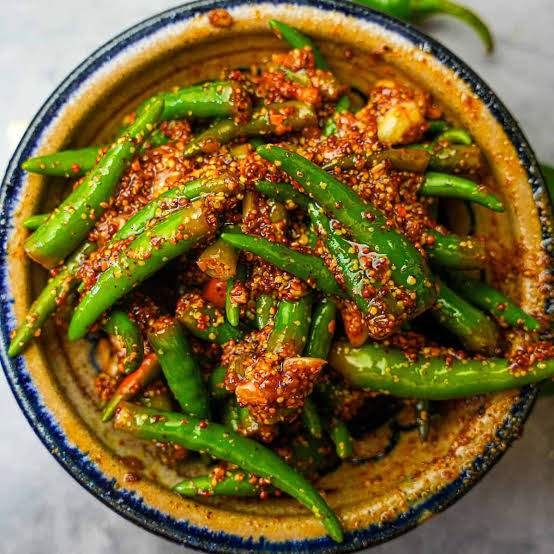 Chilli Pickle Per Lb