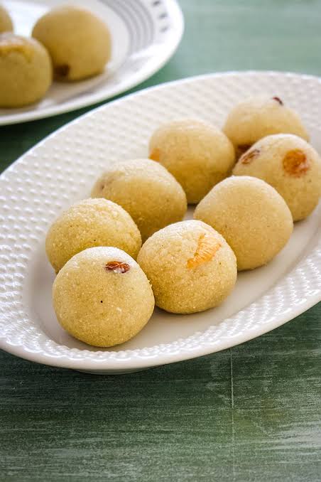 Grand Sw Rava Ladoo 250g