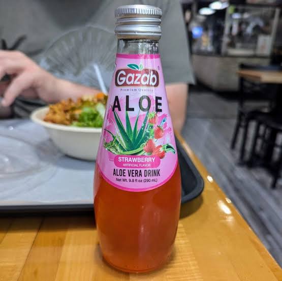 Gazab Aloe Strawberry Drink 290ml